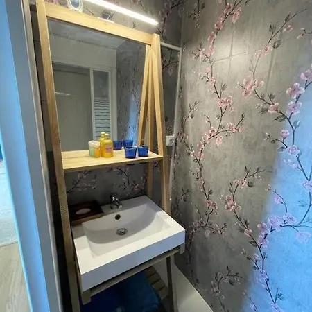 Apartment La Rochelle Rdc De Maison Proche Ile De Re La Rochelle (Charente-Maritime)