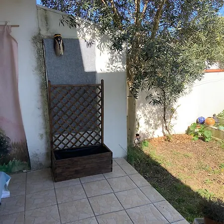 La Rochelle Rdc De Maison Proche Ile De Re Apartment
