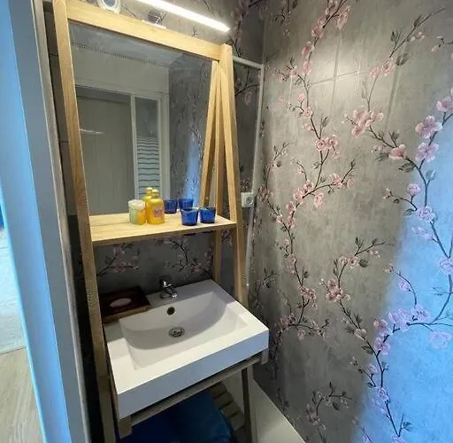 Appartamento Rdc De Maison Proche Ile De Ré La Rochelle (Charente-Maritime)