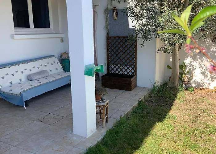 Appartamento Rdc De Maison Proche Ile De Ré La Rochelle (Charente-Maritime)